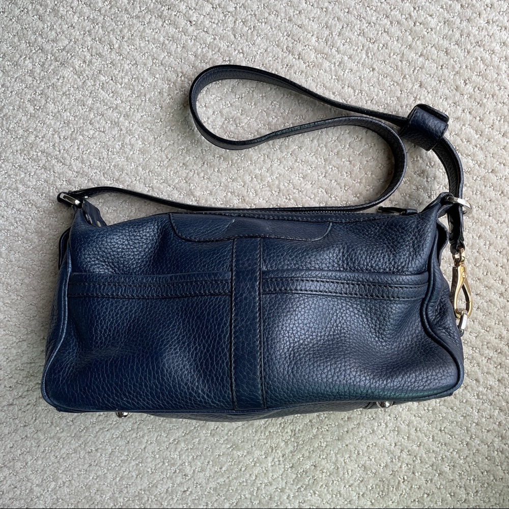 Tod’s Vintage Navy Leather Shoulder/Messenger Bag - Picture 2 of 5